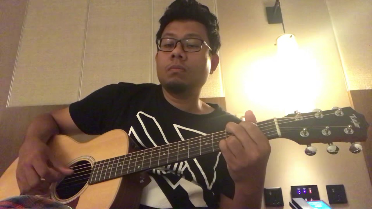 Demi kita by ismail izzani plucking cover on my new guitar - YouTube