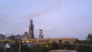 Willis Tower (Sears Tower) slicing the sky in two time-lapse