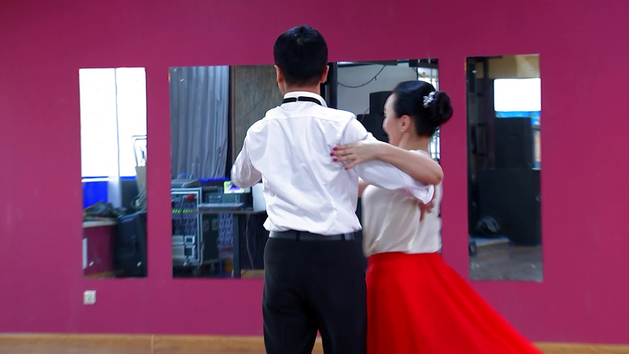 Нийтийн цэнгээнт бүжиг-2