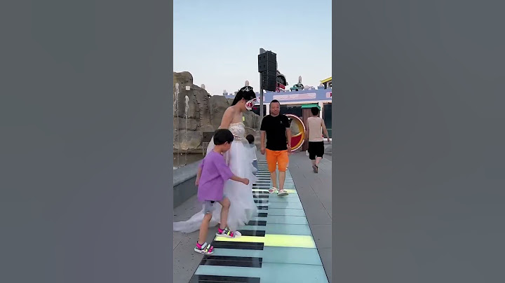 The Kids Are So Happy Stepping On It🙈Nhân Viên Bá Đạo Nhất Trung Hoa #hanfu