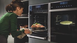 Horno Slide and Hide NEFF - YouTube