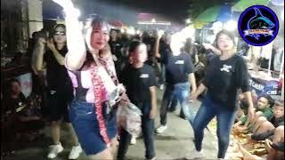 Tante gemoy goyang #hot #miniature karnafal ds pojok campur darat tulungagung