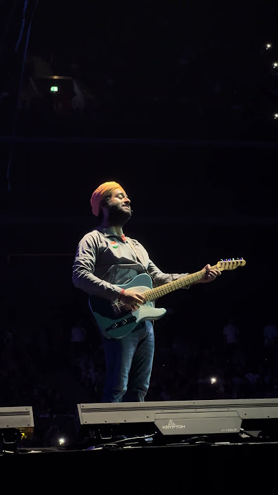 Kalank : 🥺❤️ Arijit Singh Live in concert At Cocacola Arena Dubai