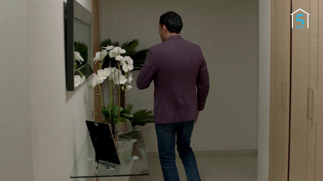 أمال تشكر مهدي على موقفه مع والدها سلمات