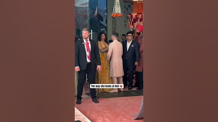 Priyanka Chopra Nick Jonas LOVE at Anant Ambani Radhika Merchant wedding 🔥 #ambaniwedding #viral