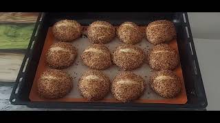 Sayfama beklerim hepinizi  #keşfetbeniöneçıkar #simitpoğaça #elmalikurabiye#ayçöreği 🍏 🍪 