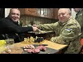 В шахи на Донбасі   Вітання львівським шахістам, учням з передової