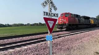 CN 8935 Leads The M338 East By Jesup (Friendly Crew)