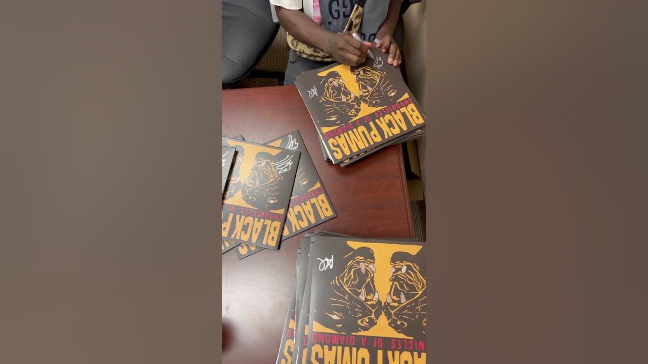 Signing copies of our new record 'Chronicles of a Diamond' ✍️ #blackpumas #shorts #newalbum #vinyl Signing copies of our new record 'Chronicles of a Diamond' ✍️ #blackpumas #shorts #newalbum #vinyl