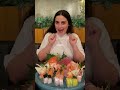 Levando a Mulher no Rodízio Japonês