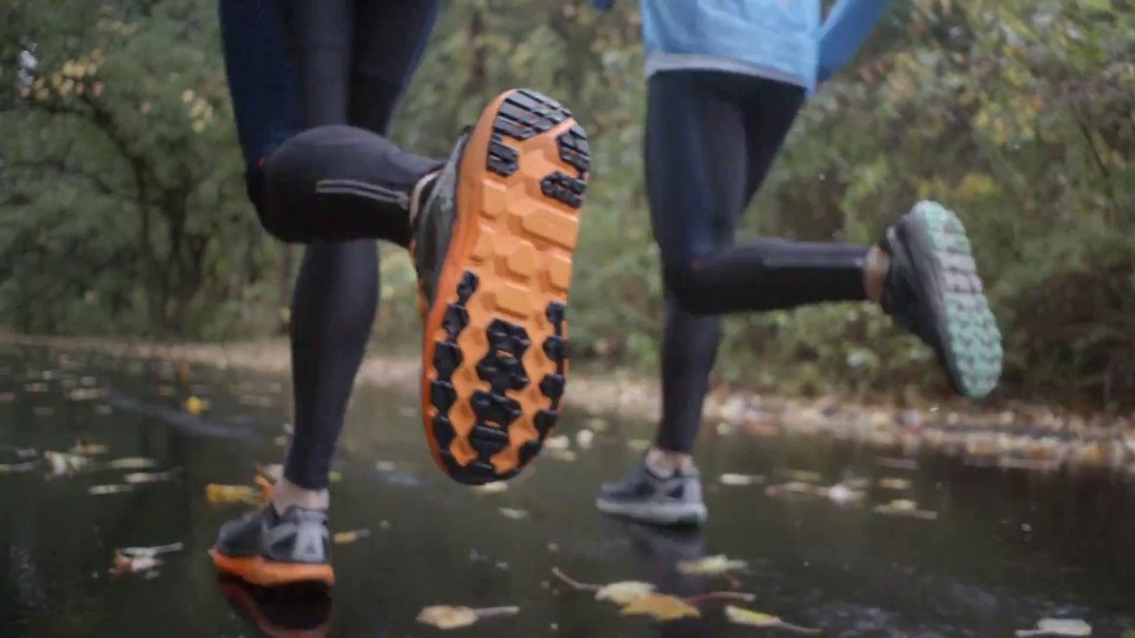 hoka one one challenger 3