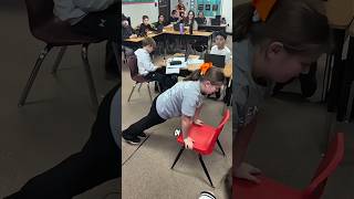 Teacher's Challenge Successfully Tricked the Whole Class! π± Teacher's Challenge Successfully Tricked the Whole Class! π±