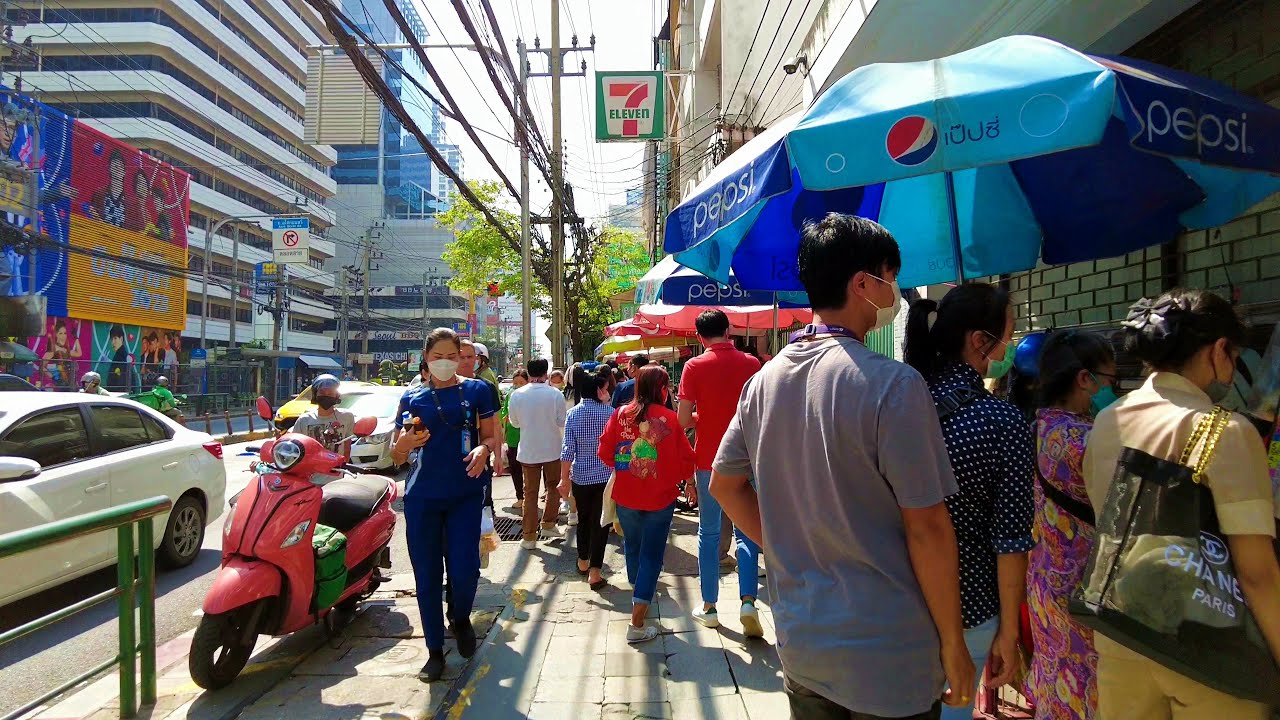 4K 🇹🇭 Walking in Bangkok City | Saphan Khwai | Between Hipster Ari and Touristy Chatuchak