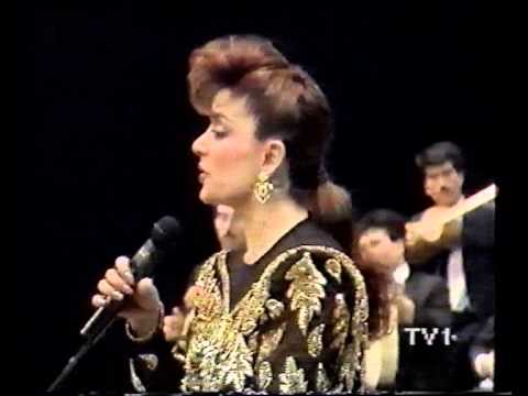 Belkis  Akkale  , guzelligin bes para etmez