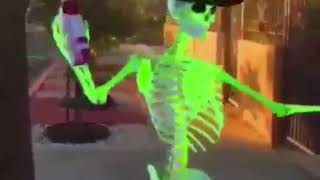 Скелеты танцуют