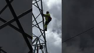 VCS Vertical Lifeline System For Transmission and Distribution Structures