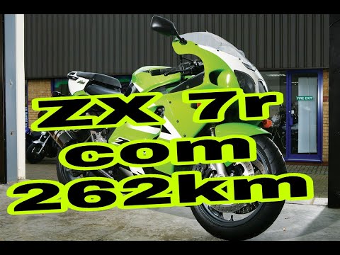 Kawasaki Ninja ZX 7R com 262 quilometros rodados + Ficha Técnica