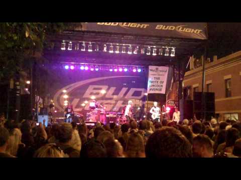 Sugar Ray performs Fly @ Taste of Lincoln Ave, Chi...