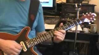 Guitar Tutorial - The Show Must Go On (Live 2005)