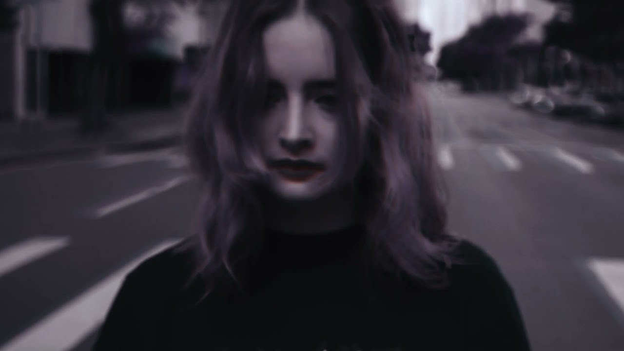 Sighter ft Myhrtic - Reason (Official Music Video) auf YouTube ansehen Sighter ft Myhrtic - Reason (Official Music Video) auf YouTube ansehen