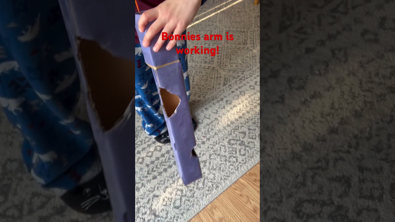 Withered Bonnies arm! 