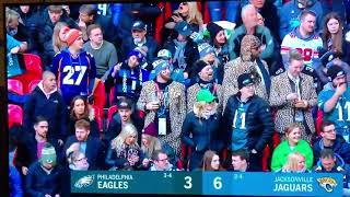 NFL broadcaster confuses the Riddler for the Joker in Eagles vs Jaguars game.