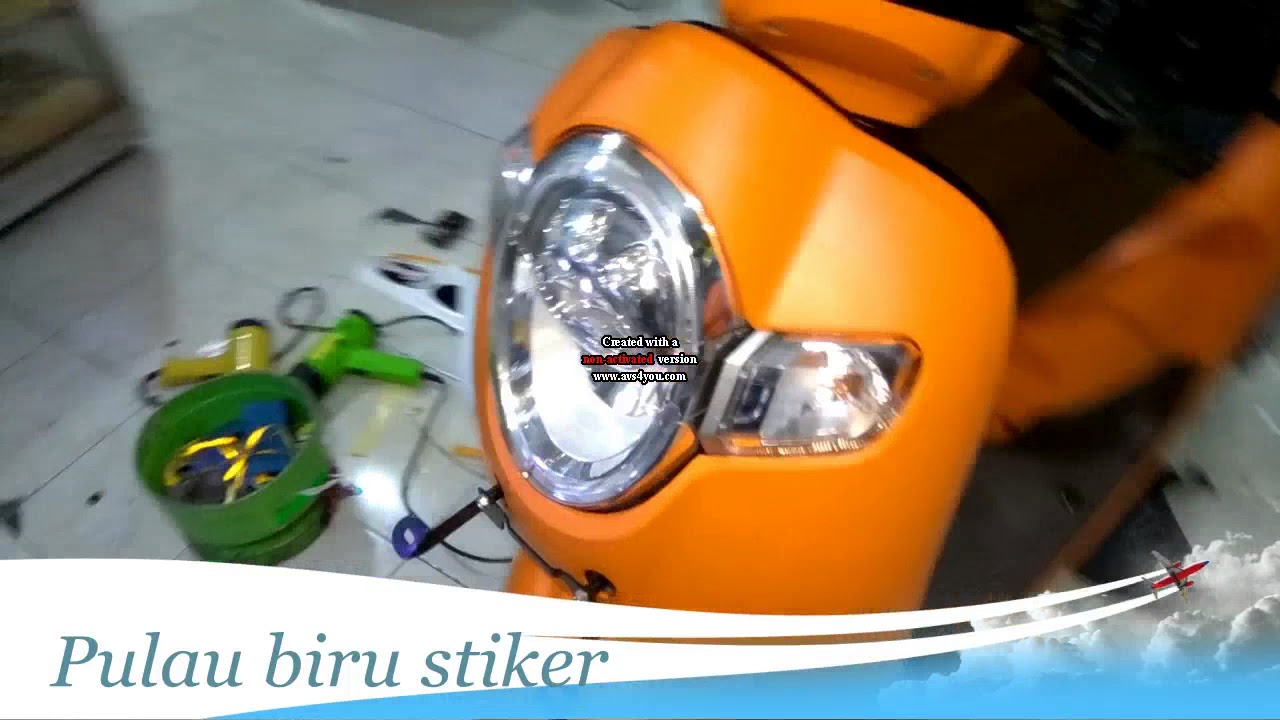 Scoopy Orange 12 Pulau Biru Stiker YouTube