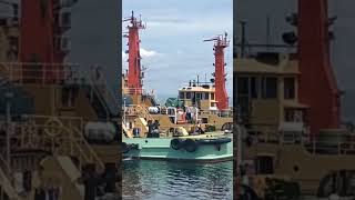 3 tugboats