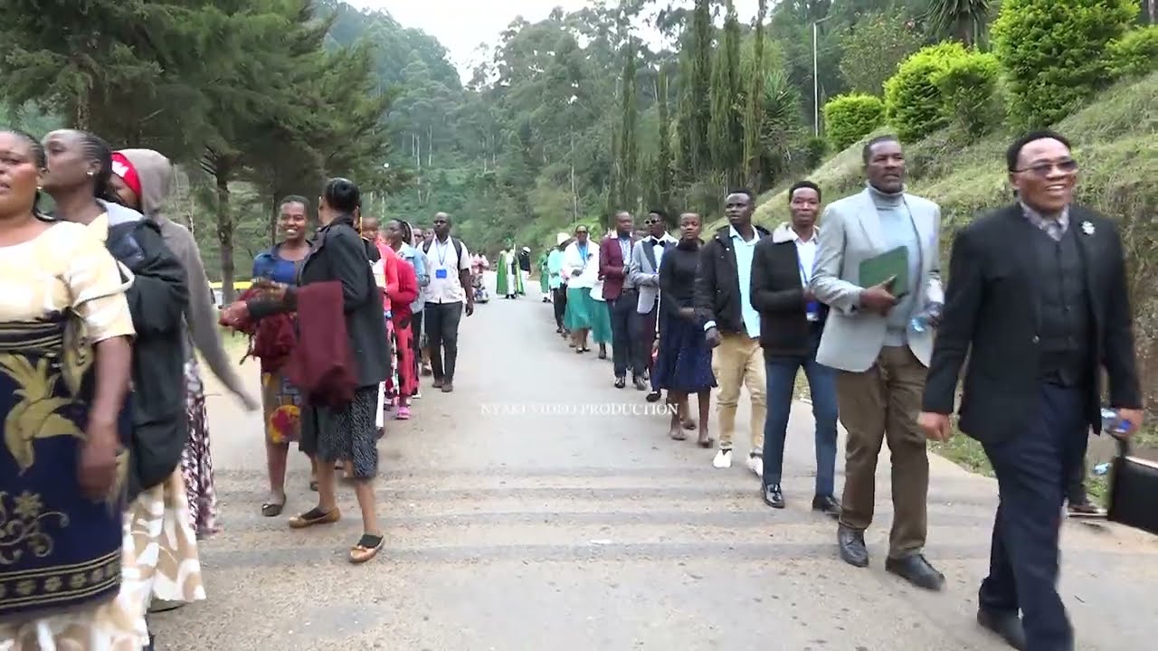 MAGAMBA YA SIMAMA MAANDAMANO YA KUELEKEA KWENYE  KUANZA TAMASHA LA VIJANA KOTETI LUSHOTO TANGA 