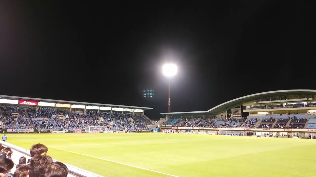 ジュビロ磐田 Vs 名古屋グランパス 試合終了後 勝利は続くよどこまでも 途中から 22 4 28 Youtube ジュビロ磐田 Vs 名古屋グランパス 試合終了後 勝利は続くよどこまでも 途中から 22 4 28 Youtube