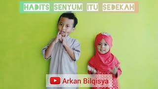Hadits Senyum Itu Sedekah
