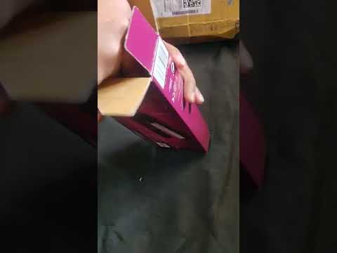 PHILIPS HP 8303/06 Hair Straightener Unboxing. PHILIPS HP 8303/06 Hair Straightener Unboxing.