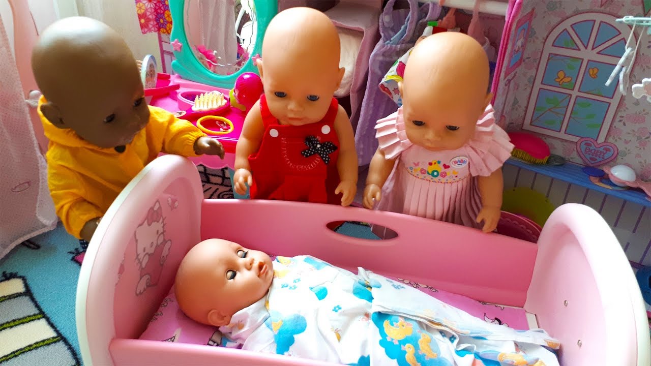 Утро с куклой Беби Бон. Кормим куклу. Baby Born Morning Play Baby