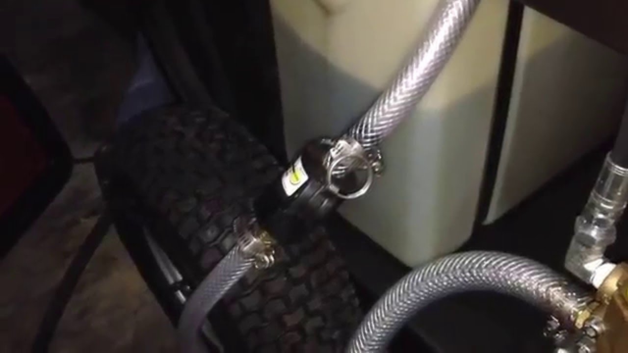 Updated trailer plumbing for 2 pressure washers YouTube