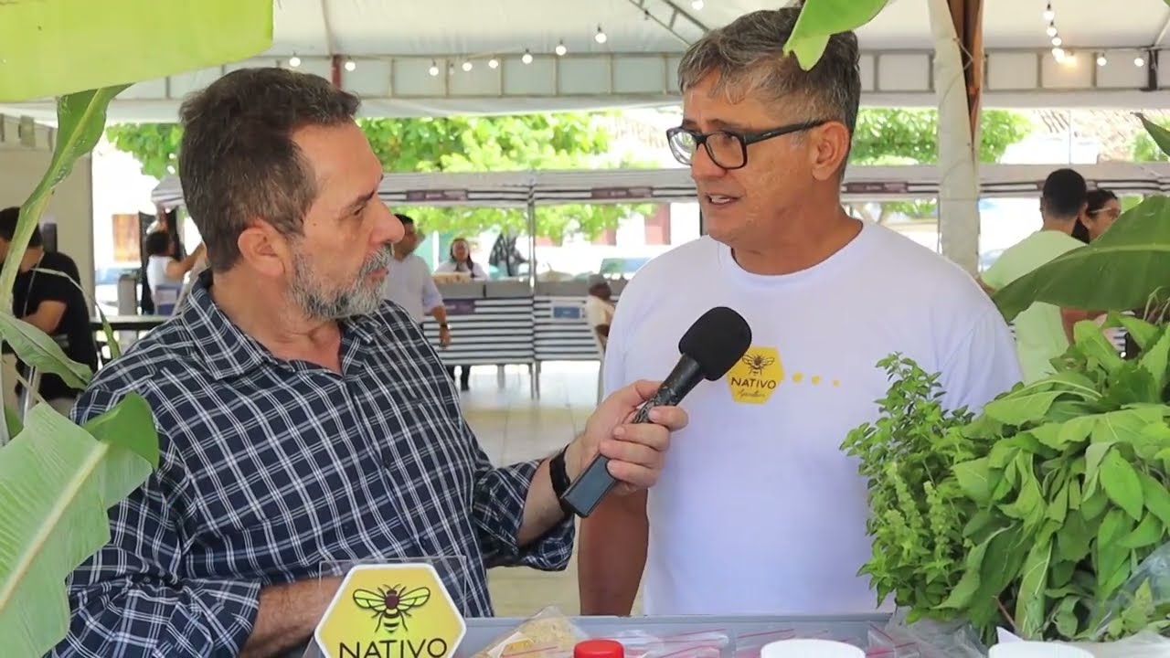 Apicultor Valdo França leva produção agroecológica e de mel para feira em Marechal Deodoro