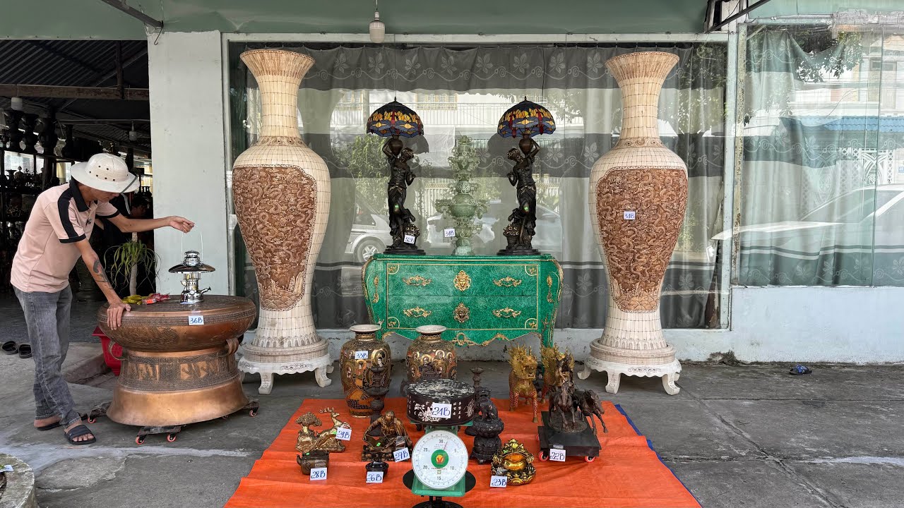 21/8/2025/ Cặp Bình Xương Voi, Đèn Tiffany, Trống Đồng Lớn, #0707074844 [zalo]