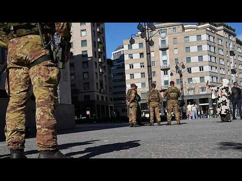 Des soldats patrouillent Milan, les commerces se barricadent avant les protestations