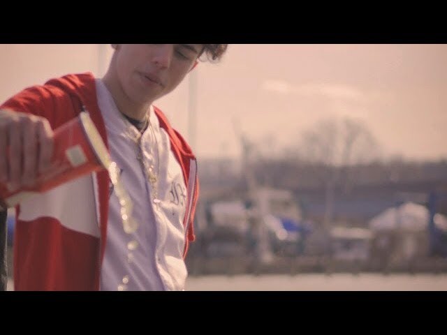 YouTubeでPapi Flaco - "L.A.P Intro" (Official Music Video)を視聴 YouTubeでPapi Flaco - "L.A.P Intro" (Official Music Video)を視聴