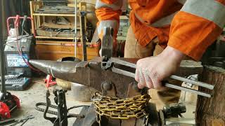 blacksmithing: how to forge a thor's hammer pendant, Mjolnir. #odin #viking #forging