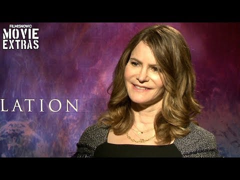 Annihilation (2018) Jennifer Jason Leigh talks about her experience making the movie