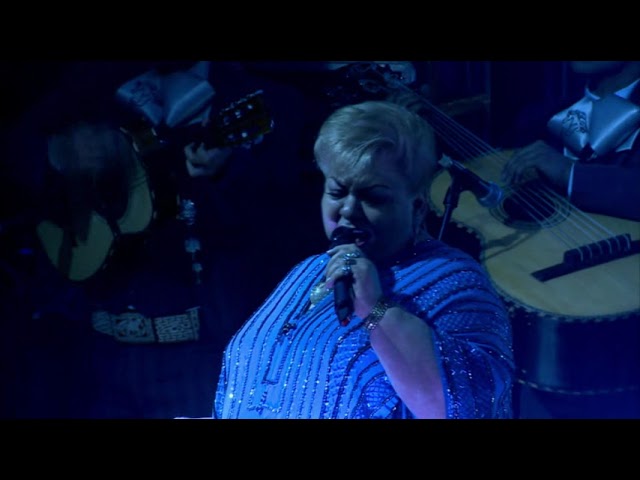 Paquita La Del Barrio - Azul Celeste ( En Vivo desde Colombia)