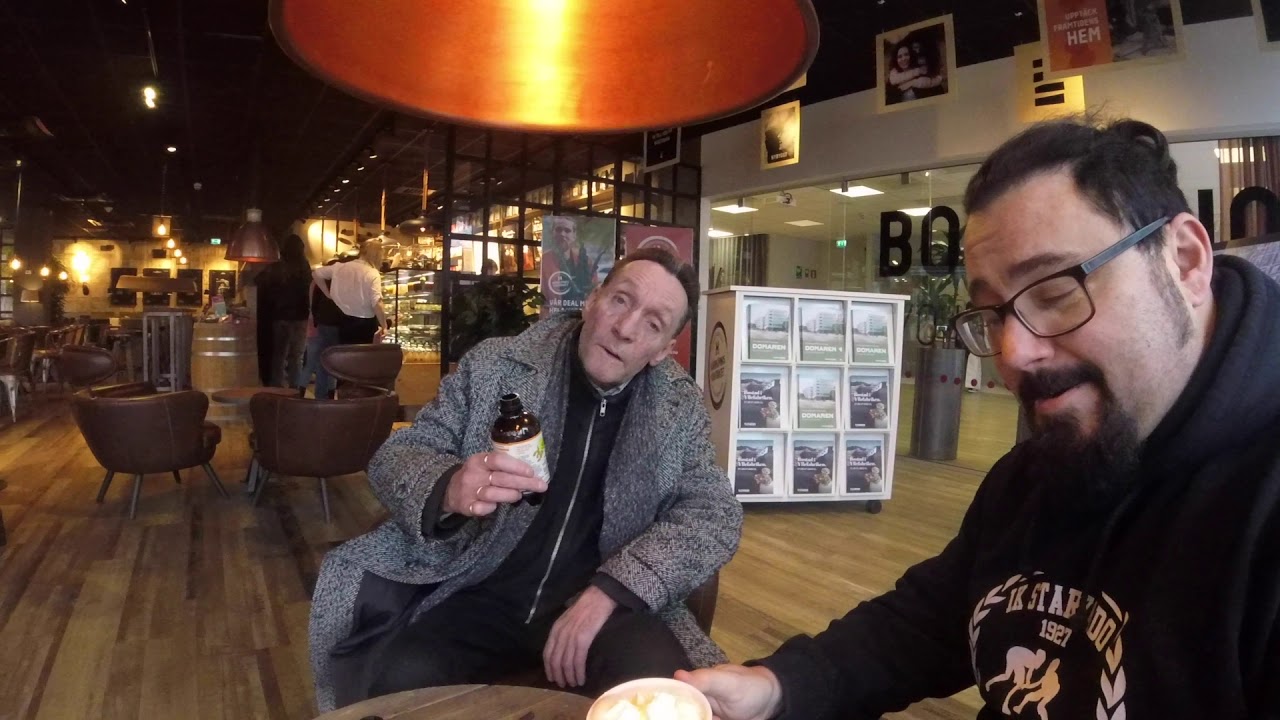 Originalen på stan önskar er en fin fredag