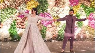 Ve haniyan/ Their first dance :- 🎶with flow & unique steps in the engagement ceremony