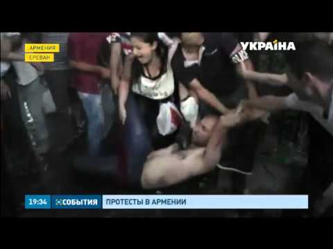 В Ереване продолжаются массовые протесты и избиения активистов