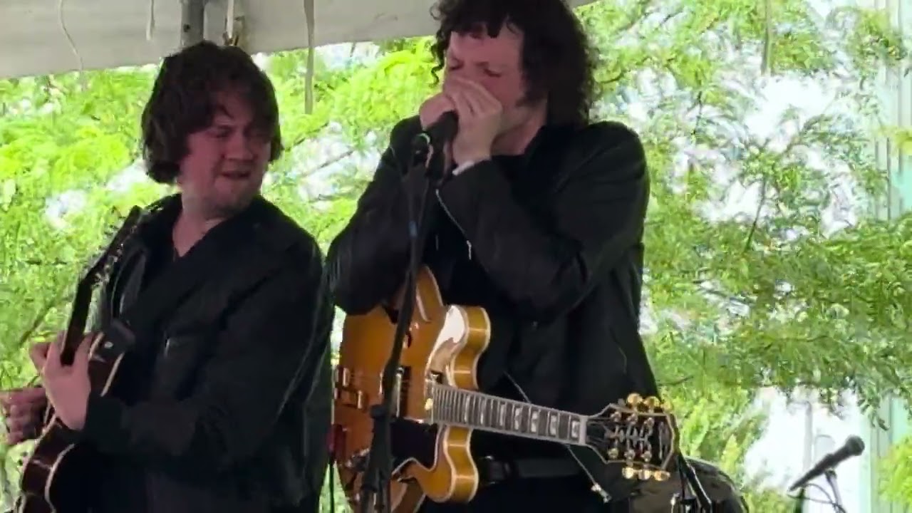 The Savage Young Beatles ‘Clarabella’ Live At Abbey Road On The River 2025