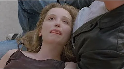 最美一夜！搭讪、暧昧、欲望，再到广场上的亲密无间，每一帧看起来都是那么美，每一句台词都在给我们讲述爱的真谛！“爱在”三部曲 第1部 - 天天要闻
