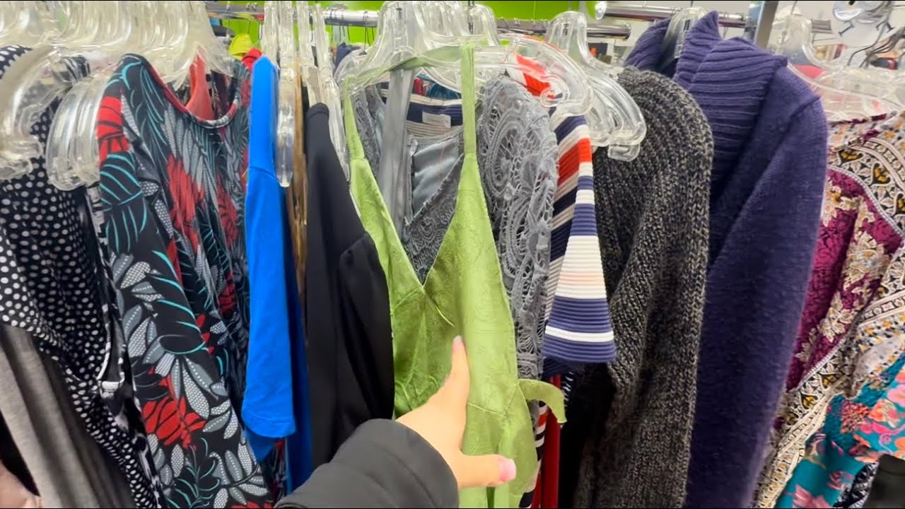 ASMR-видео: расслабляющая прогулка по магазину подержанных вещей (тихий голос)