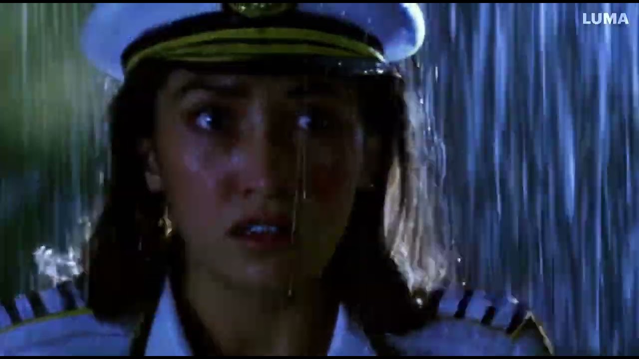 A young sailor woman