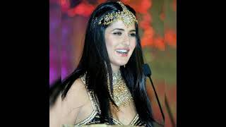 Katrina Kaif gorgeous look💞 Beautiful face expression 💞cute smile💞 what's app Status 💞#short Profile