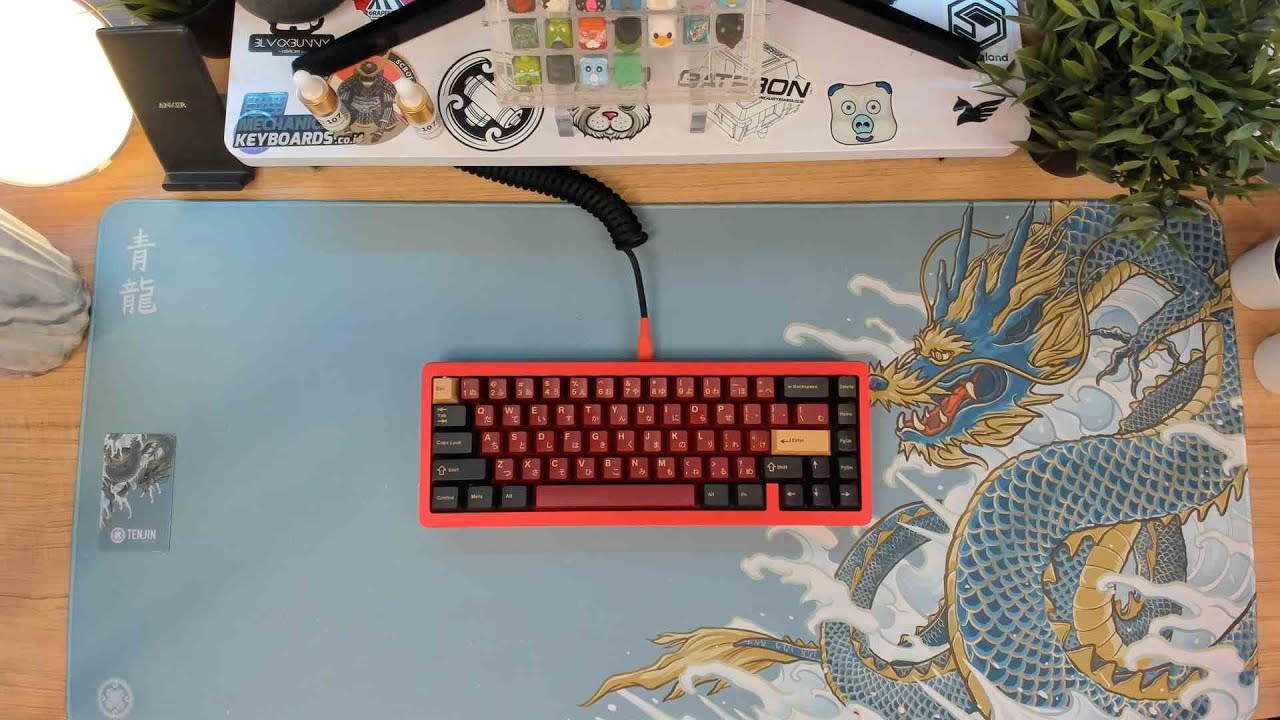 Emery65 Typing test w/ Banana Splits | 1 Minute ASMR